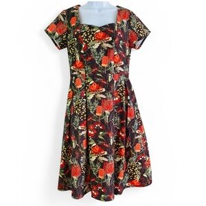 Love Daphne Retro Sweetheart Neckline Fit & Flare Size M